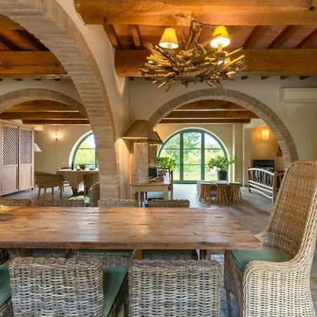 Popillo By Halldis Villa